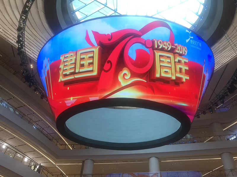 公司花20萬裝修的會議室，竟被客戶吐槽‘像網吧’？高級感會議室的屏幕選擇秘訣”